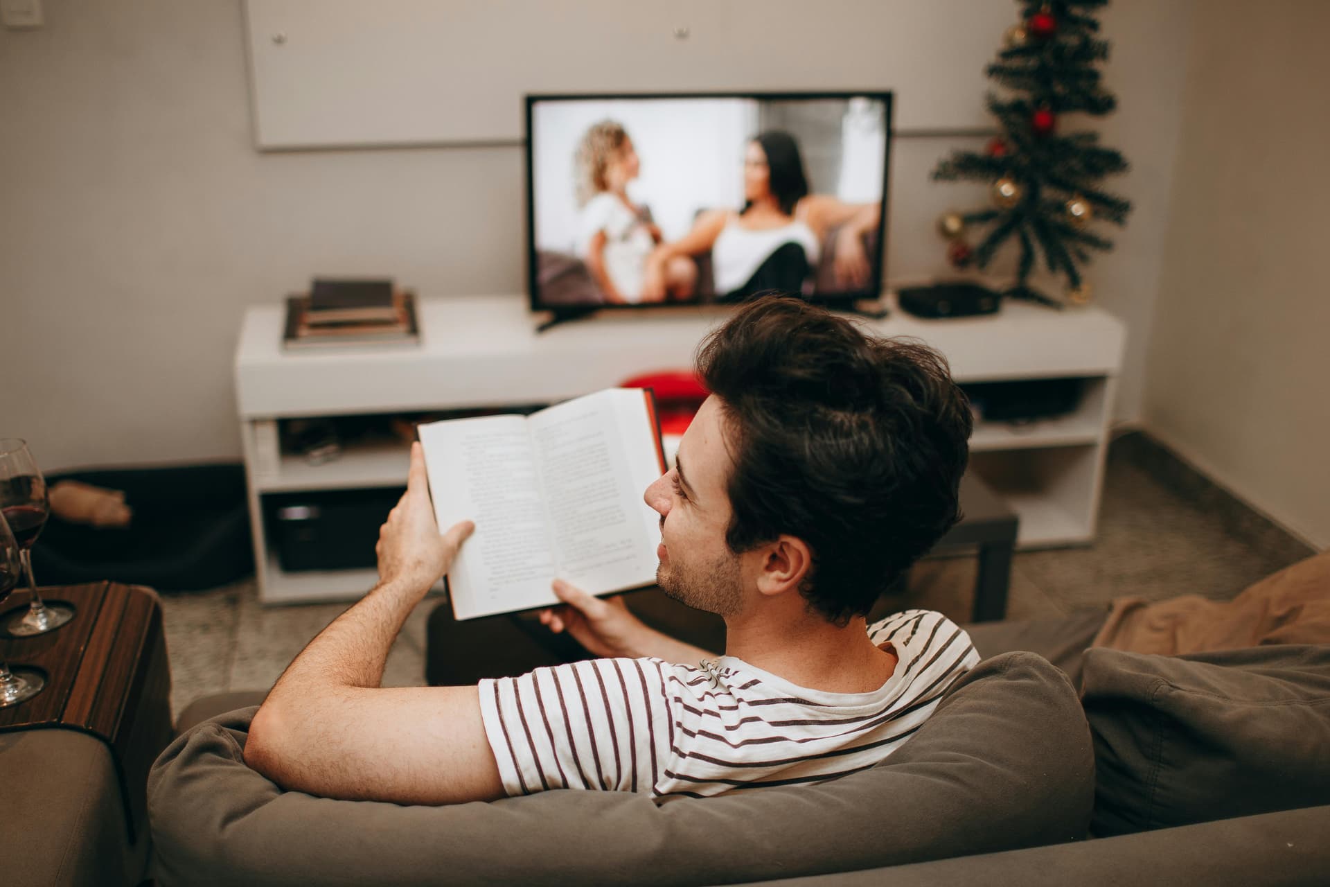 IPTV Subscription with Fast and Stable Servers