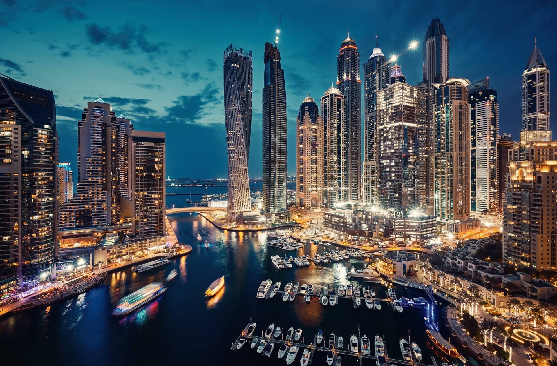 Your Comprehensive Ultimate Dubai Guide Awaits
