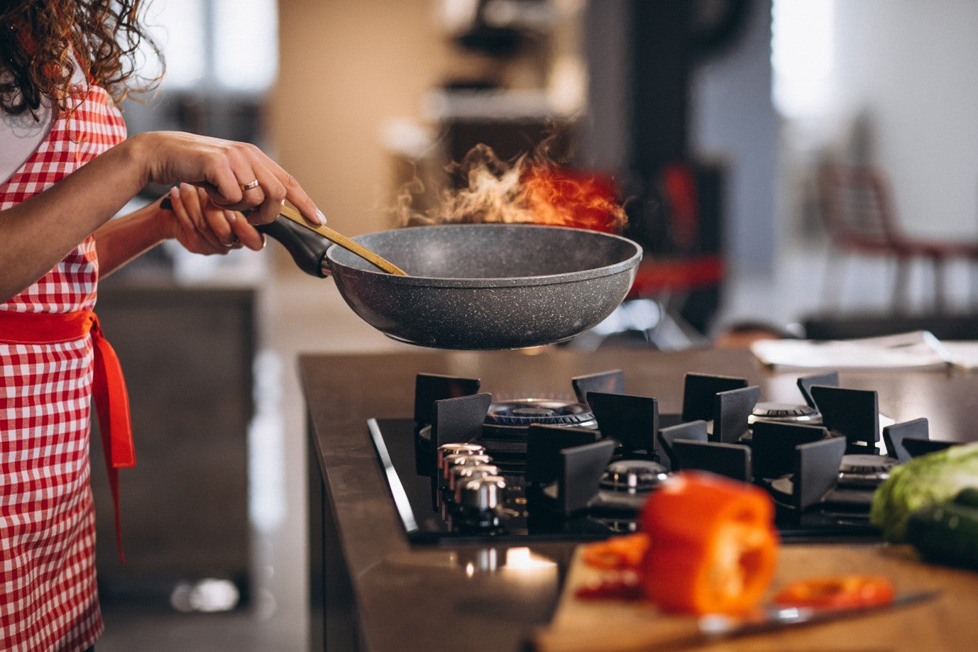 Retro-Style Cookware to Match Your Vintage Kitchen